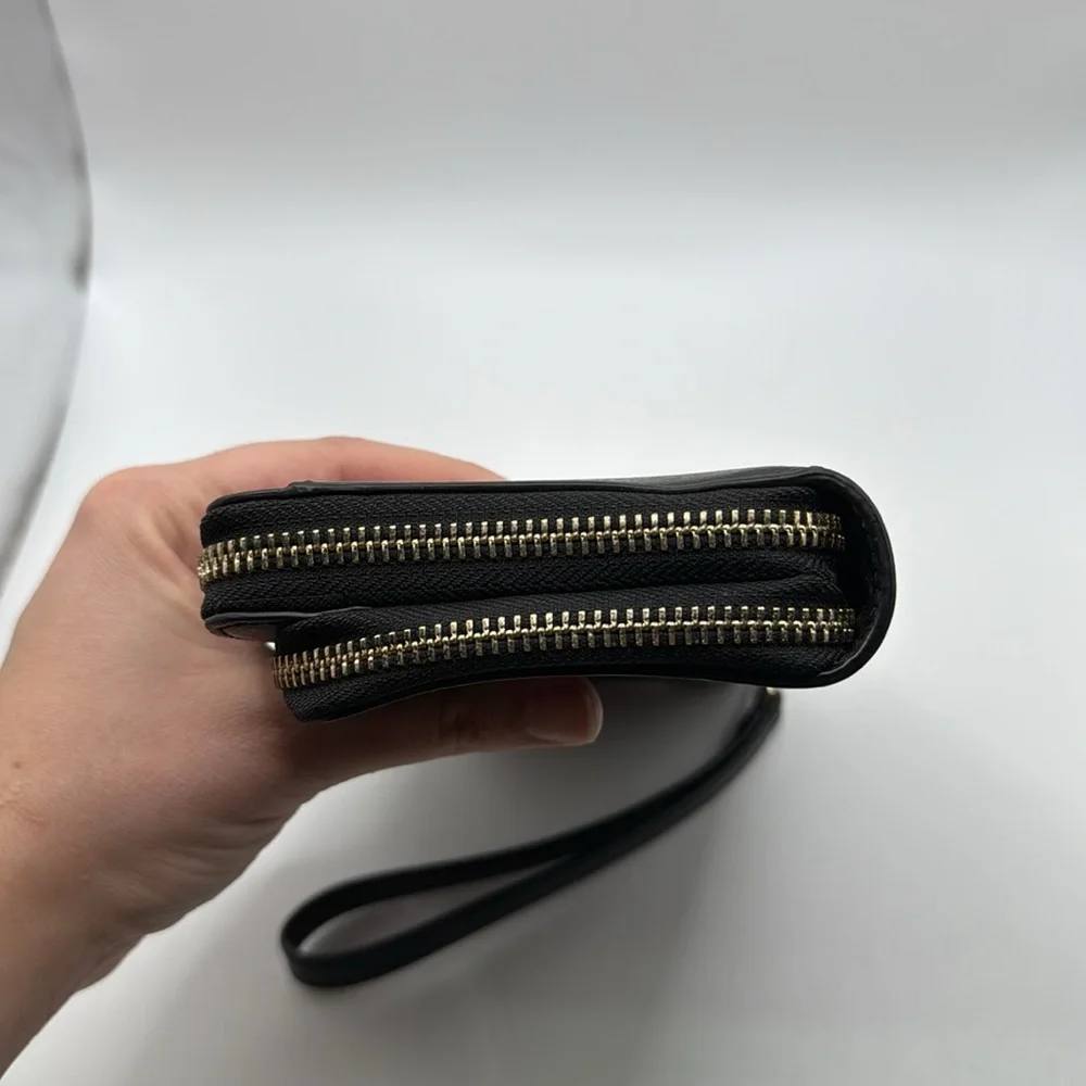 Kate Spade Staci Carryall Double Zip Around Black Wristlet Wallet ID Card Holder